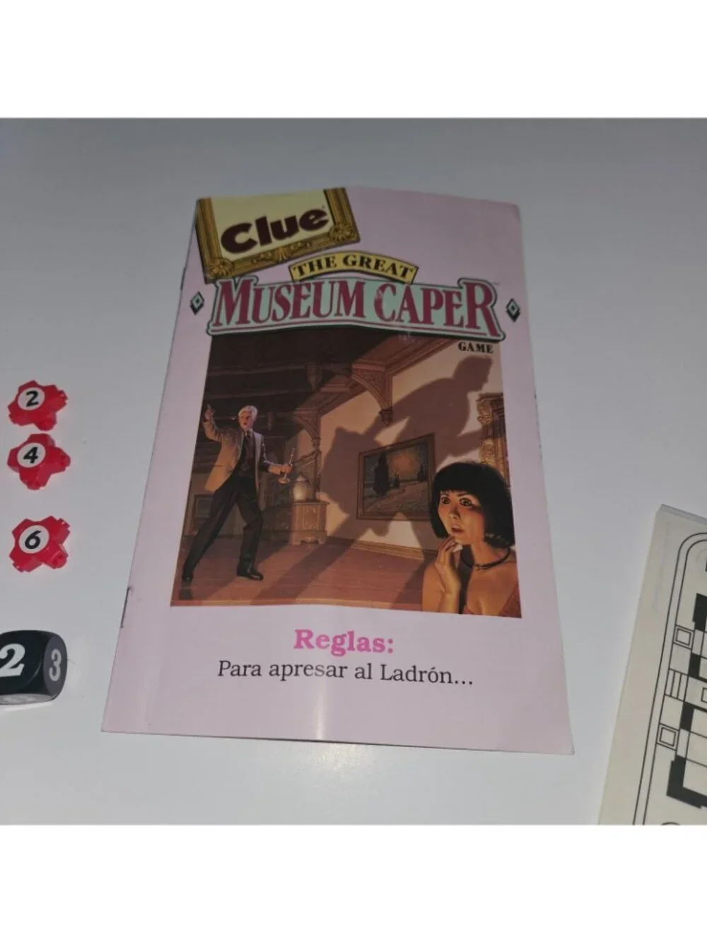VTG Clue Great Museum Caper 3D Art Theft Mystery Board Game READ